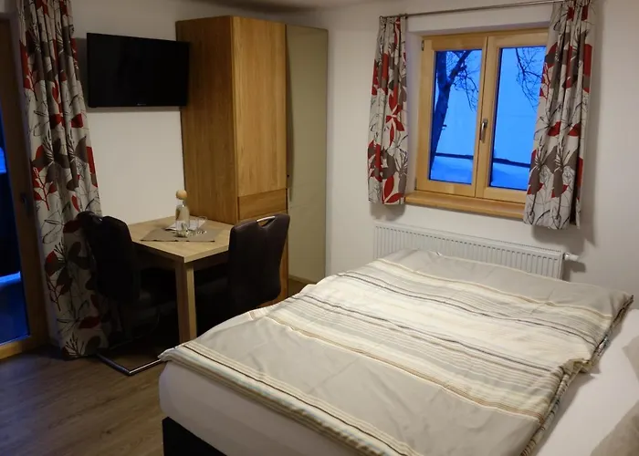 Dietrichshorn Värdshus *